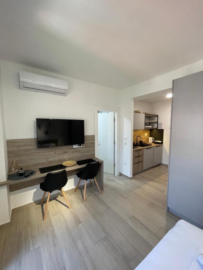 Dora Family Apartments Budva Exteriör bild